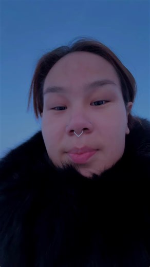 Caitlyn.lyall15 (@caitlynlyall15)’s videos with Call Your Mom - Noah Kahan