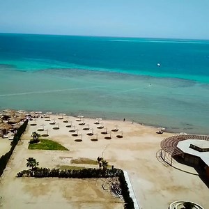 42 comments | Your beachfront & seaview luxury home in The Red Sea. SELENA BAY - 5 MINUTES FROM EL GOUNA Pay 60,000 EGP upfront & own your dream home today! ✔️Up to 8 years payment plans ✔️Highest ROI across the Red Sea Book your unit now! | Selena Development | Facebook