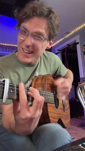 ALWAYS finding new licks on the JACOB COLLIER 5-string Taylor guitar #jacobcollier #fypmusic