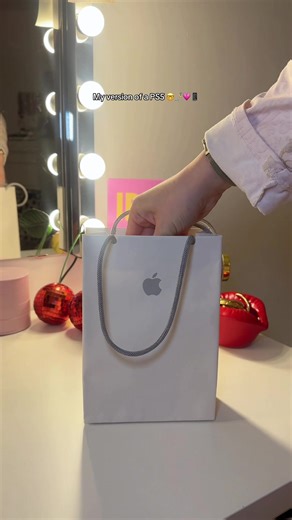 a girls version of a PS5 to be honest 🤓💗📱🤳 #creatorsearchinsights #iphone17pro #unboxing #appleproduct #techreview - iphone 17 pro max silver unboxing iphone 17 pro max white unboxing high end device unboxing apple device unboxing soothing unboxing experience iphone unboxing asmr iphone 17 pro max asmr