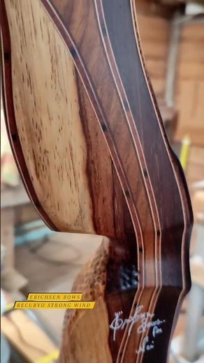 Traditional Recurve Takedown Recurve Bow Riser by Gustavo Erichsen