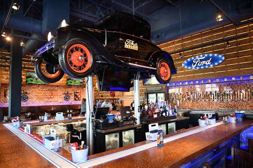 1920s-themed burger chain inspired by Ford to open 3 Iowa restaurants