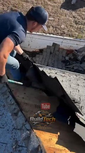Fast Roofing Tear-Off & Replacement Prep | Efficient Shingle Removal Technique