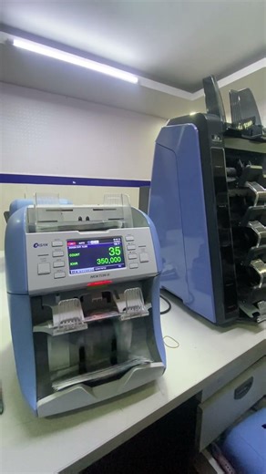 Cash Sorting Machine Demo #counterfeitnote #currency #banknotes #machine