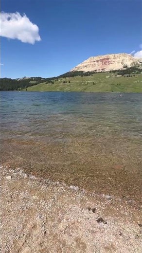 Lakeside stops on the Beartooth Highway in Wyoming. #clearwater