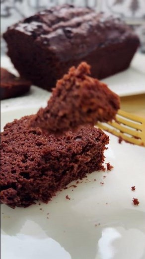 🍌🍫 Chocolate Banana Walnut Cake – moist & irresistible!