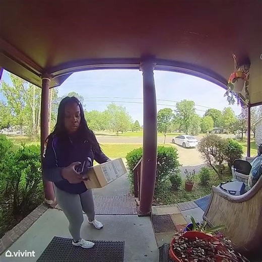 Fed Ex Driver Needs to be Canceled 😂😂🤦🏾‍♂️ #FexEx #Packages #PorchPirates