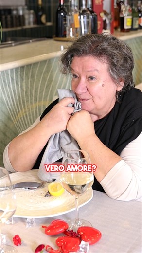 M.IO Ristorante Igea on Instagram: "S. Valentino si avvicina!❤🌹 Scegliete bene il vostro lui/lei 😂 Venite a passare una romantica serata da noi, all'insegna del buon cibo.. e si spera la giusta compagnia 😅😁 #sanvalentino #ironia #saintvalentine #romantico #ristorante #igeamarina #romagnaseafood #ristorantedipesce"