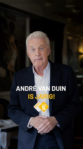 Hoera! André van Duin is jarig. 🎉 Of het nu zijn hilarische typetjes, geweldige liedjes of ontroerende momenten op tv zijn, André weet al decennialang ons hart te veroveren. Wat is jouw favoriete moment van André?❤️ #NPORadio5 #andrevanduin | NPO Radio 5
