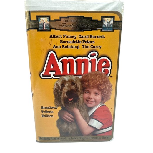 Annie VHS 1982 Broadway Tribute Edition Albert Finney Carol Burnett PG - Etsy.de