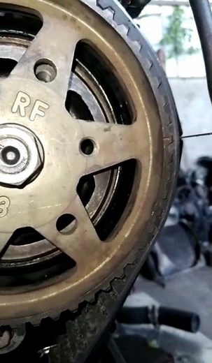 Timing marks for mazda rf diesel engine