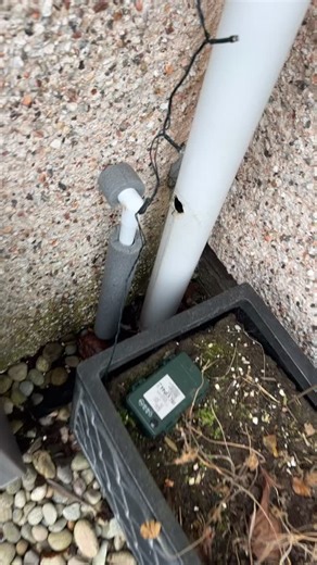 When the temperature drops and your heating is needed, you don’t want to be frozen out. 🥶 That’s why we use @condensate_pro_uk on all our external pipe runs. ❄️ Get in touch to protect your heating system. 📞 01506 243550 📧 enquiries@starkheatingandgas.com 🌎 www.starkheatingandgas.com #condensatepro | Stark Heating and Gas Ltd