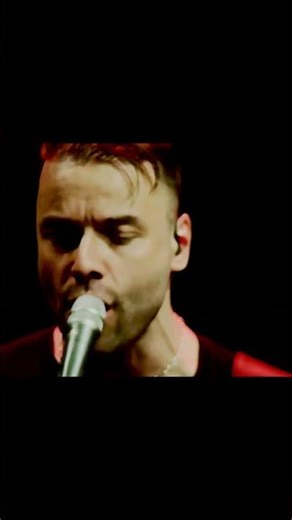 Muse – “Supermassive Black Hole” Drones World Tour 2018 | Electrifying Live Performance & Massive