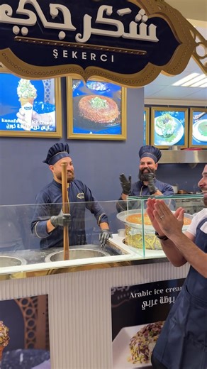 رجع ترند الايسكريم ايسكريم وباختراعات بتجنن 😍❤️🇦🇪 بتلاقوهن بالجناح الاردني القرية العالمية 🔥🥹 اللهم لك الحمد حمدا كثيرا طيبا مباركا #uae #food