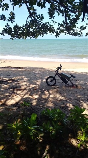 chill lil ride and no it not hi risk low reward ah vid I watched it when I got back #fyp #ebike #minibike #viral #minibikebuild