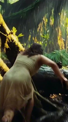 The leap of faith. 🌊🦖 #shorts #dinosaur #survival