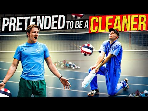 Pretended to be a Cleaner Volleyball Indoor Prank 3.0