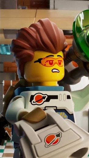 Jason's family runs on doughnuts, side quests and pure randomness. 🍩 | LEGO City No Limits MAX