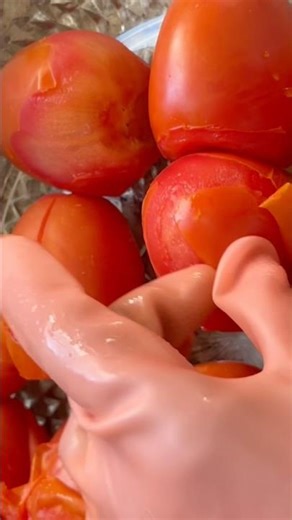 How to peal Tomatoes hack!