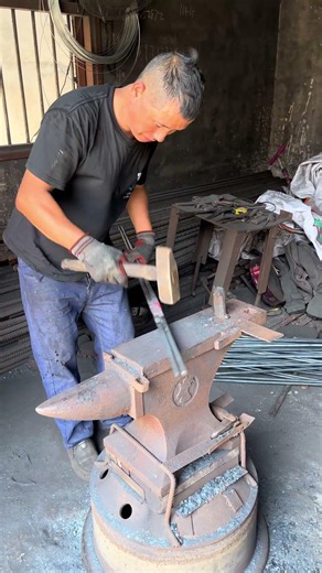 Assemble the through-hole clamp