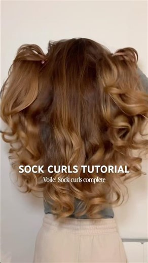 Overnight sock curls tutorial! #sockcurls #heatlesscurls #heatlesshairstyle
