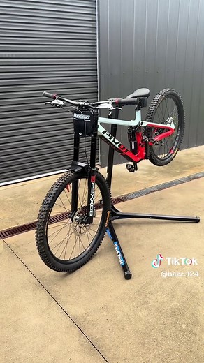 Discover Pivot Cycles and Clean Builds at Yarra Valley