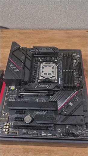 custom pc biuld finally😁