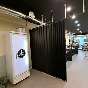 자바라설치 식당칸막이설치 가리개 가림막 공간분리 천정내림시공 블랙자바라시공 1533-4402 오늘방문견적