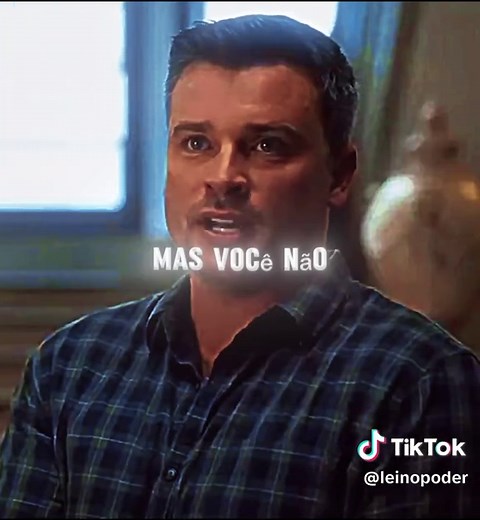 Cenas Impactantes de Lucifer Protegendo Chloe