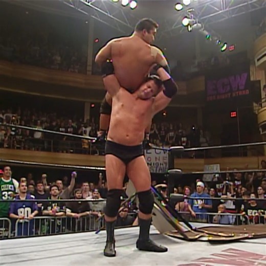 2️⃣0️⃣ YEARS AGO: The return of ECW changed the entire landscape as we know it! | WWE