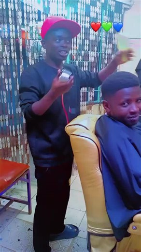 Hunters beiby kill Simple Boy (@huntersbeibykill)’s videos with original sound - Gaheza simba 2