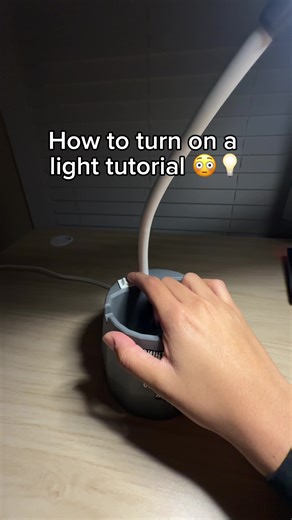 How to use a light 😳💡 #christian #mindset #motivation #viral #jesuslovesyou
