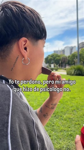 FLEITAX 🤙 on Instagram: "pero yo si tranqui #paratiiiiiiiiiiiiiiiiiiiiiiiiiiiiiii♥️"