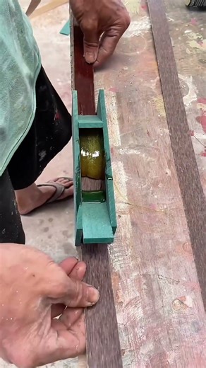 Watch This CLEVER Green Box Coat Wood Instantly🎞