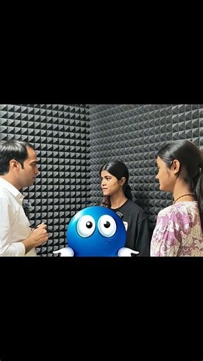 "Two words. One letter difference. Completely different meanings.🤯" #viral #ytshorts #learnenglish