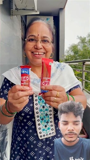Gaurav Hath gande 🥵Introducing the "VitaWear SmartBand," a next-generation wearable gadget🎉 that