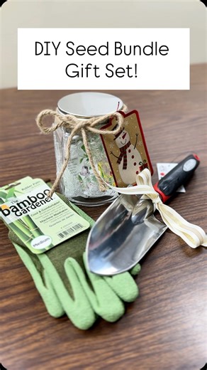 SummerWinds Nursery California on Instagram: "A last minute gift can still feel personal 🌼 Bundle seeds that match their style, whether it’s kitchen herbs, cut flowers, or plants for pollinators. Add a small tool or garden gloves and you’ve got a gift that’s easy to put together and fun to grow 🌱🦋 Seeds Bundles Featured: Herb Garden~ Basil Dill Cilantro Chives Fennel Oregano Parsley Rosemary Thyme Cut Flower Garden~ Amaranth Aster Celosia Cosmos Craspedia Dahlia Strawflower Sunflower Zinnia B