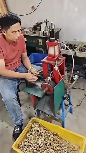 Rolling process of copper rings