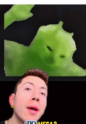 Gato Alíen Golpeando la Mesa (Origen del meme)😱🤯🌚💀#gato #meme #origen #sabiasque #gnarp