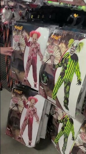 OH YEA Killer clown costumes with weapons in Spirit Halloween! #shorts #spirithalloween