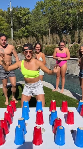 Friends play game with world's hottest chip!😳 | Chick Norris