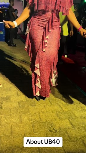 Ultimate Dance Party with Oldies Reggaeton Hits