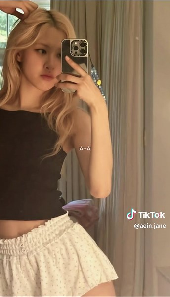 Rosé Blackpink: Stunning Hair Color Edits