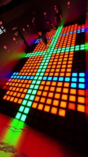 MegaGrid Level 5 in real time! #activategames #indoorgames #megagrid #floorislava