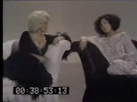 Cher & Dolly Parton - Medley de Canciones de los '70s