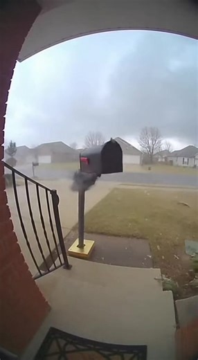 This poor mailbox is hanging on for dear life 💨📬 #WindVsMailbox #StormVibes #CaughtOnCamera #FrontDoorPOV #viralclips