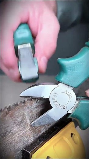 A life hack for setting saw teeth