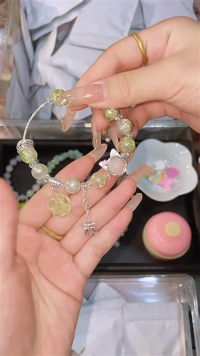 9.9K views · 151 reactions | @m so sad that you only got 8 bags  Mystery bundles for you  Worldwide Shipping  shop Here ccluckystar.com/?ref=KITTY #asmr #mysteryscoop #usa #gift #packageanorderwithme | Lucky Star kitty | Facebook