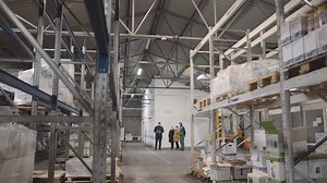 🌾 ELÜLTETTÜK A JÖVŐT! - KITE Zrt. 🎬 A KITE Zrt. már második alkalommal csatlakozott a NAK TechLab inkubációs programjához. Ez alkalommal a készletezési folyamatokat drónokkal segítő Aeriuval és az ügyvitelhez, adminisztrációhoz szoftveres megoldást nyújtó Consolidityvel dolgoznak együtt. Célokról és tervekről beszélgettünk a KITE és a startupok képviselőivel ebben a részben. #naktechlab #designterminal #nak #nemzetiagrárgazdaságikamara #ültesdelajövőt #inkubációsprogram #startup #agrárium #mez