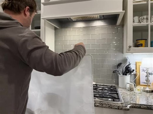 Grease 🔥 spread FAST! ##fireblanket #fireblanketmarshall #fypviralシ゚ #fypシ #FireSafety